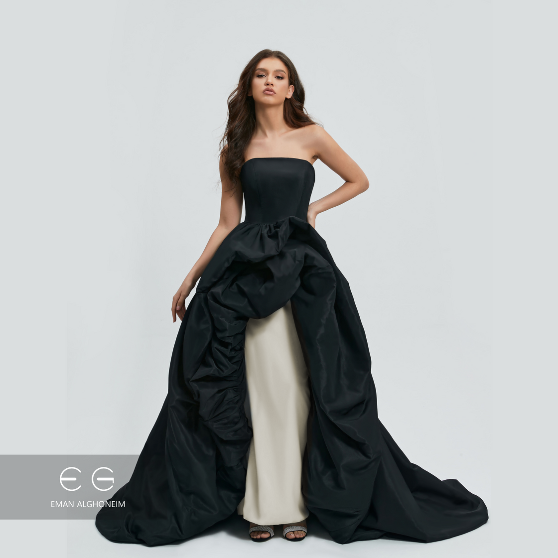 Black without sleeves